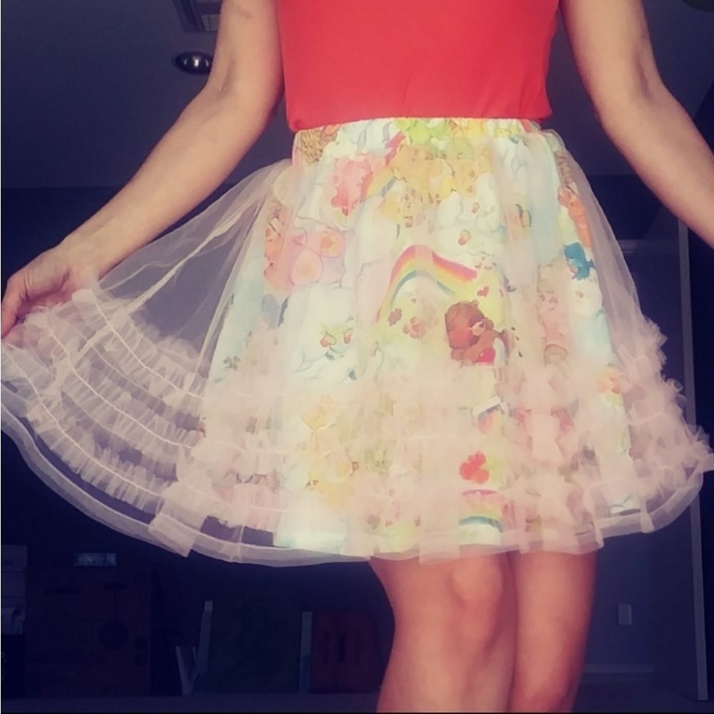😍New Vintage Iron Fist spring Fling skirt sizes S & M